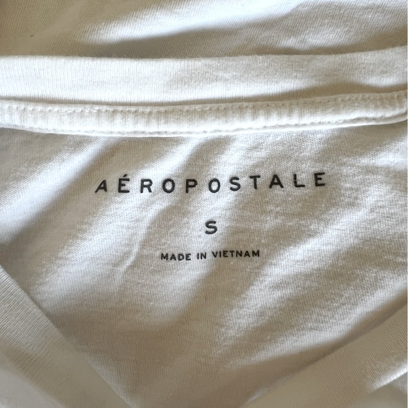Aéropostale Graphic Tee - Picture 3 of 3